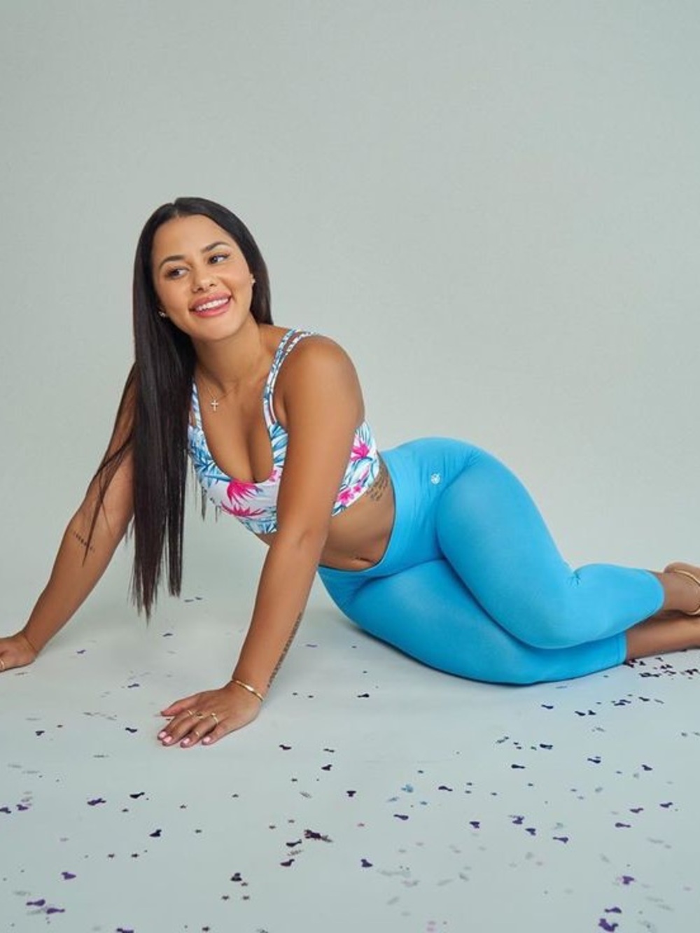 Body by Katya Blue Capri Leggings